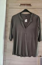 Blouse Hema kaki taille L Neuve, Kleding | Dames, Blouses en Tunieken, Ophalen of Verzenden, Nieuw, Maat 42/44 (L)