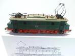TRAINS HO, Hobby en Vrije tijd, Ophalen of Verzenden, Zo goed als nieuw, Märklin, Gelijkstroom