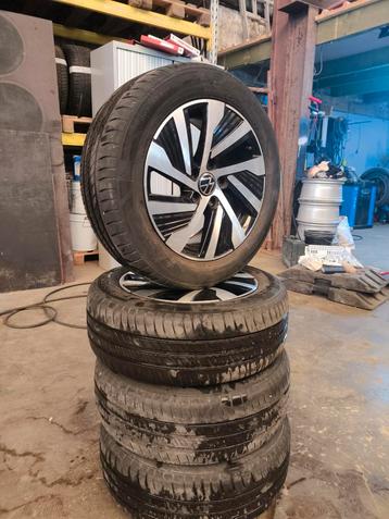 jante VW golf 8 compatible pour d ' autres modèle aussi  beschikbaar voor biedingen