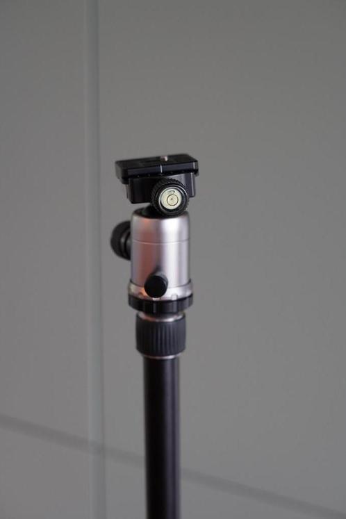 Coman TM227A tripod statief, Audio, Tv en Foto, Fotografie | Statieven en Balhoofden, Zo goed als nieuw, Driepoot, 150 tot 175 cm