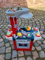 Smoby keukentje met toebehoren, Kinderen en Baby's, Speelgoed | Speelkeukens, Ophalen of Verzenden, Gebruikt