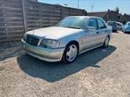 Mercedes C220 benzine AMG line, Auto's, Bedrijf, Handgeschakeld, 5 deurs, Zilver of Grijs