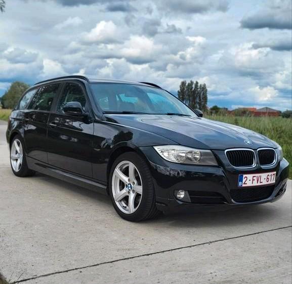 BMW 318d Touring 2011 manueel 213.000km in zeer nette staat!, Autos, BMW, Particulier, ABS, Airbags, Air conditionné, Alarme, Bluetooth