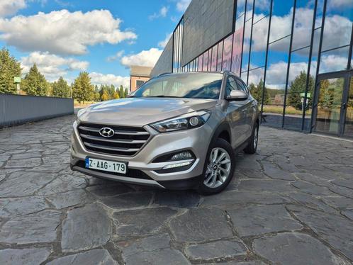 HYUNDAI TUCSON 2.0 CRDI AUTOMAAT 4WD TOPSTAAT CAMERA, NAVI, Auto's, Hyundai, Bedrijf, Te koop, Tucson, 4x4, ABS, Achteruitrijcamera