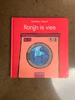 Kathleen Amant: Konijn is vies, Ophalen of Verzenden, Zo goed als nieuw