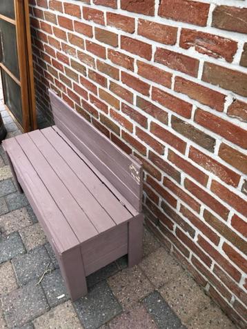 Houten zitbankje voor kids  beschikbaar voor biedingen
