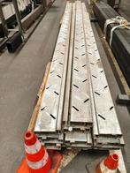 Trapwang Trap profiel zijkant gegalvaniseerd ijzer nieuw, Doe-het-zelf en Bouw, Ladders en Trappen, Ophalen, Nieuw, Trap