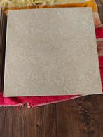 14 beige tegels - 32,5cm x 32,5cm, Doe-het-zelf en Bouw, Tegels, Ophalen, Overige materialen, Nieuw, 20 tot 40 cm