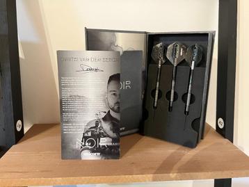 dimitri vandenbergh noir set, Enlèvement ou Envoi, Neuf