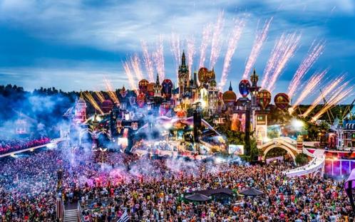 2 dagkaarten GEZOCHT voor Tomorrowland Weekend 2, Tickets en Kaartjes, Evenementen en Festivals, Twee personen
