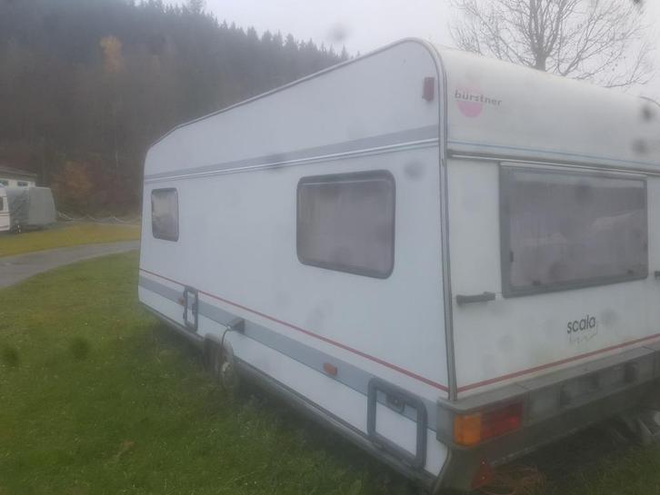 Caravan 4 pers, Caravans en Kamperen, Caravans, Particulier, tot en met 4, 1250 - 1500 kg, Overige, Bürstner, 2 aparte bedden