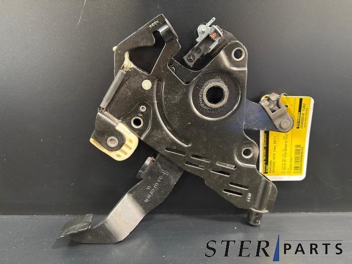 Pédale de frein d'un Mercedes Vito, Autos : Pièces & Accessoires, 3 mois de garantie, Utilisé, -, -