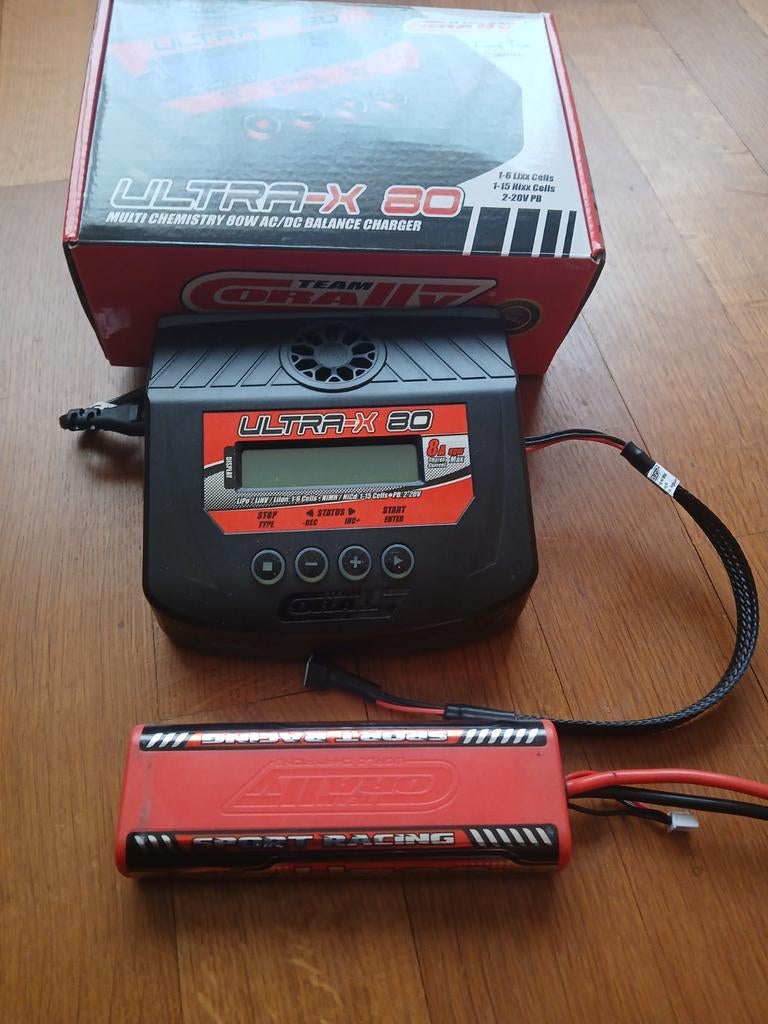 Lipolader en lipo batterij 4500mha 7.4v  2s, Ophalen
