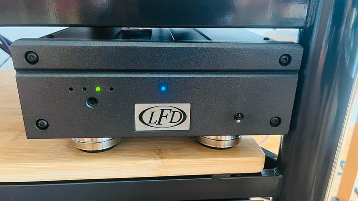 LFD Audio DAC V SE, TV, Hi-fi & Vidéo, Convertisseurs, Comme neuf, Enlèvement ou Envoi