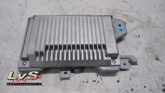 Amplificateur radio d'un Ford Mondeo, -, 3 mois de garantie, -, -