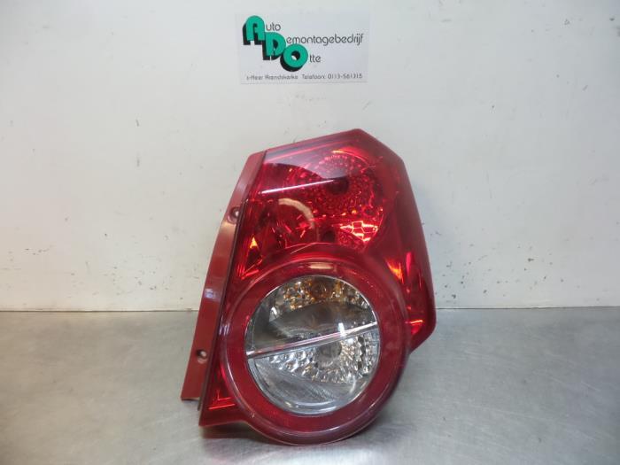 Feu arrière droit d'un Chevrolet Aveo (Aveo 06-), Autos : Pièces & Accessoires, Éclairage, Chevrolet, Utilisé, Enlèvement ou Envoi