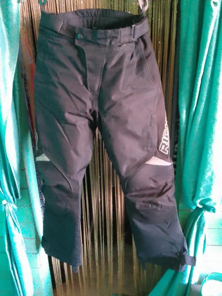 Pantalon moto richa taille M, Motos, Femmes, Seconde main, Pantalon | textile, Richa