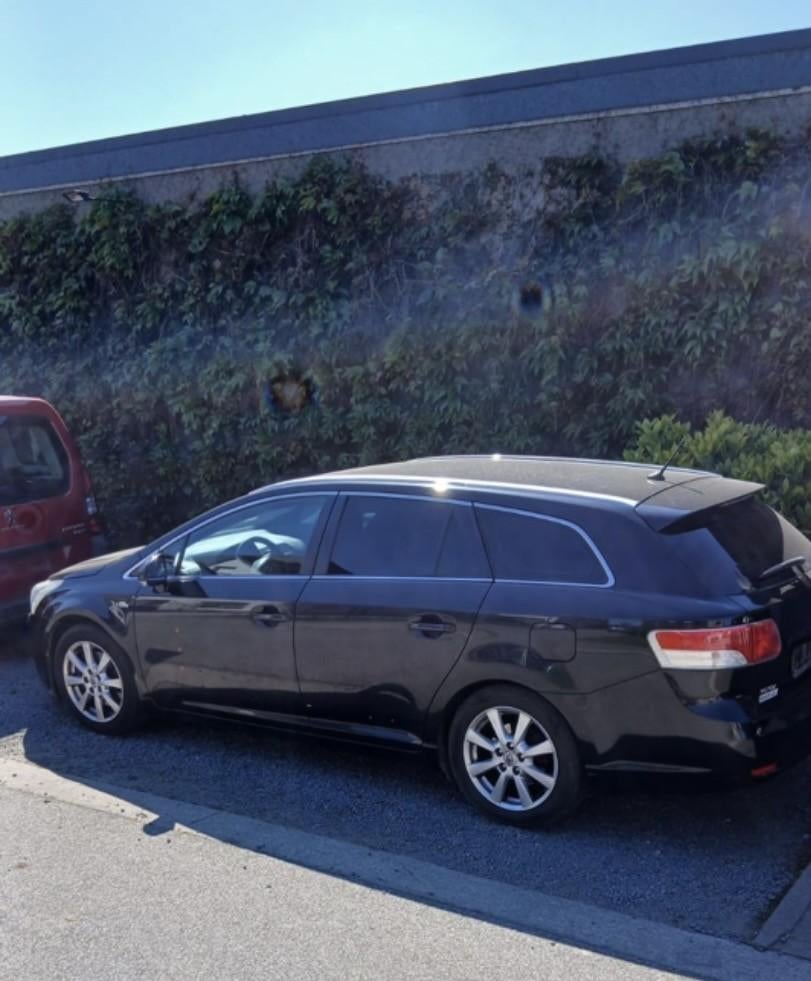 break Toyota Avensis D-Cat AUTOMATIQUE, Autos, Toyota, Euro 5, Achat, 110 kW, 5 portes