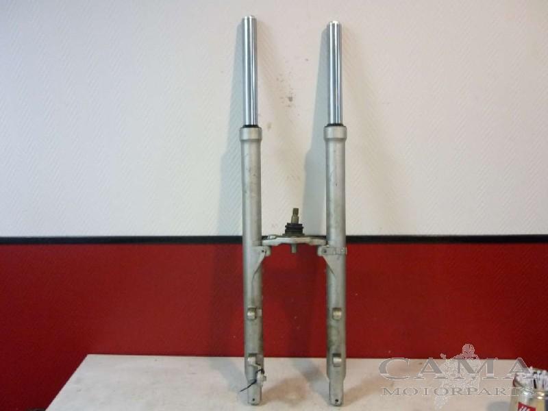 FOURCHE AVANT COMPLET BMW (01), Dhr. S. di Majo, Utilisé, Info@cama-motorparts.nl, P.J. Troelstraweg 8 8
3144 CX  MAASSLUIS, NL