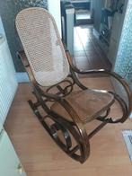 Fauteuil à bascule style Thonet, Enlèvement