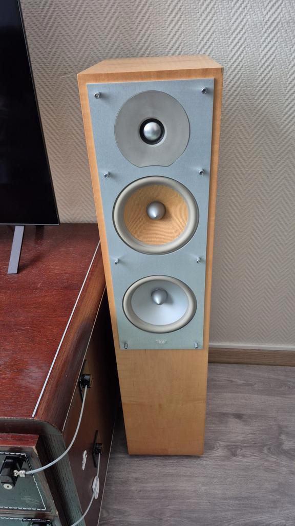 Bowers wilkins cm4, Audio, Tv en Foto, Luidsprekerboxen, Ophalen of Verzenden