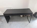 Zwart bureau in zeer goede staat - 142 x 50 cm, Ophalen, Zo goed als nieuw, Zwart