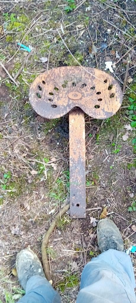 Siège tracteur, Enlèvement