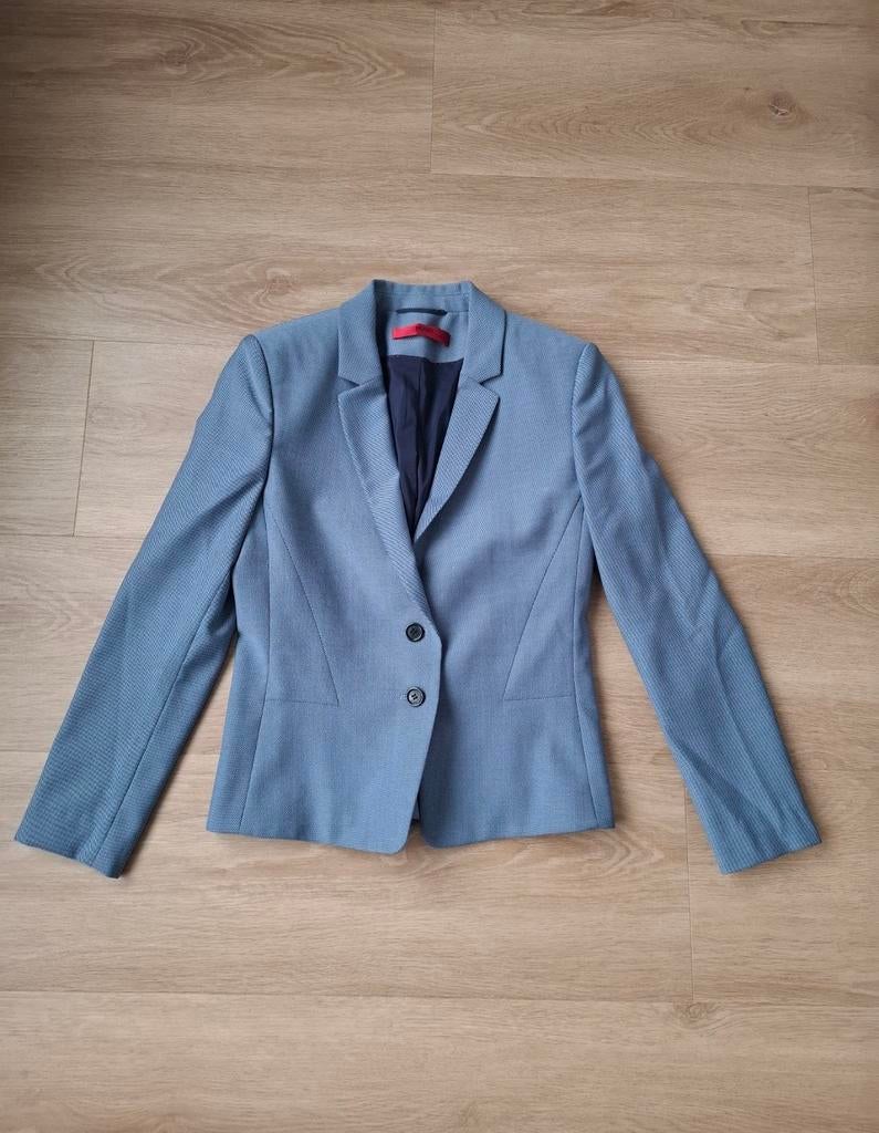 Blazer Hugo Boss maat 36, Kleding | Dames, Jasjes, Kostuums en Pakken, Ophalen of Verzenden, Zo goed als nieuw, Jasje, Maat 36 (S)