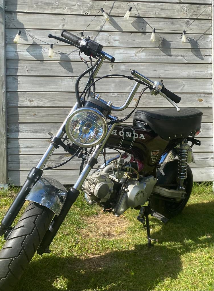 Dax te koop, Fietsen en Brommers, Ophalen, Zo goed als nieuw, Klasse B (45 km/u), 49 cc