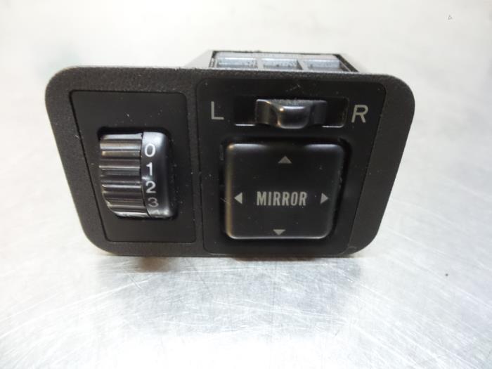 Commutateur rétroviseur d'un Toyota Paseo (Paseo 94-), Autos : Pièces & Accessoires, Tableau de bord & Interrupteurs, Toyota, Utilisé