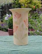 Een apart uniek vaasje uit Jersey💐, Verzenden