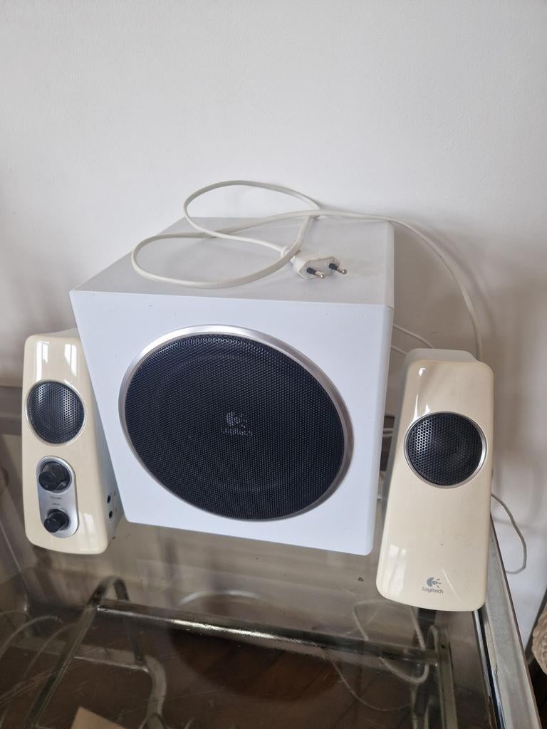 Sound system Logitec en parfait état, Electroménager, Micro-ondes, Enlèvement