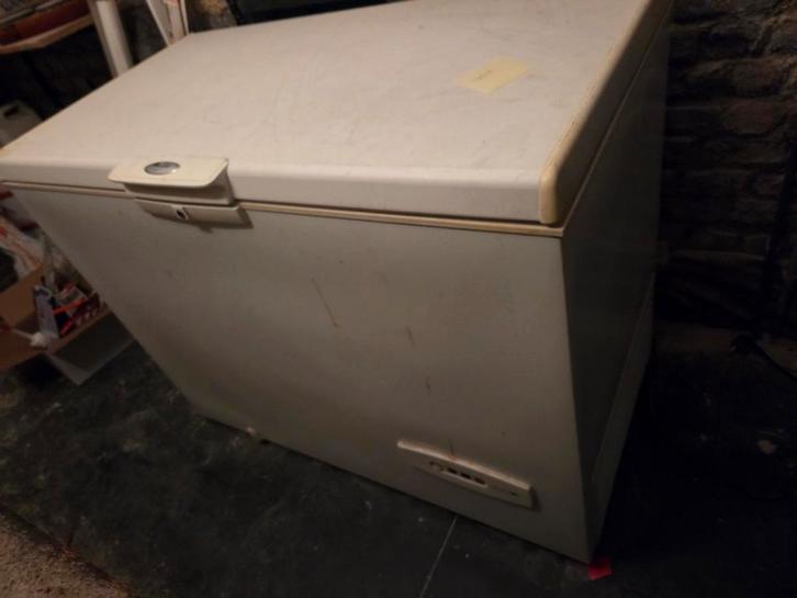 Congelateur bahut Whirpool 230 litres, Electroménager, Congélateurs, Enlèvement