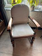 6 antieke stoelen 100+jaar oud (4 generaties), Ophalen