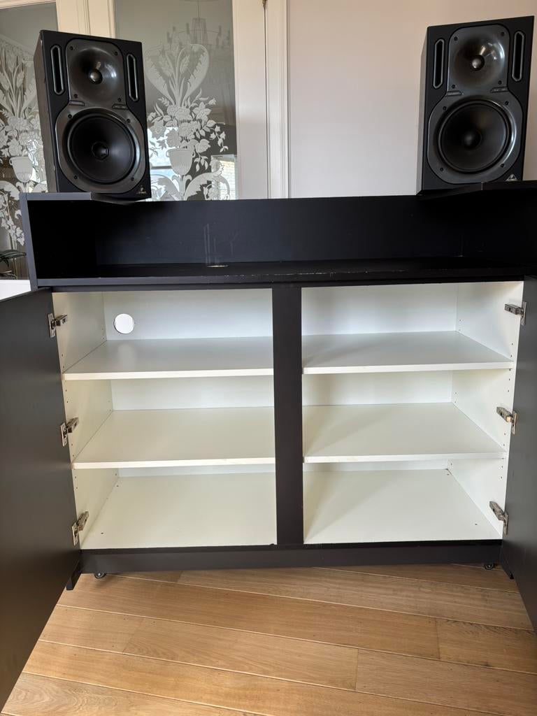 Draaitafel toog, Ophalen