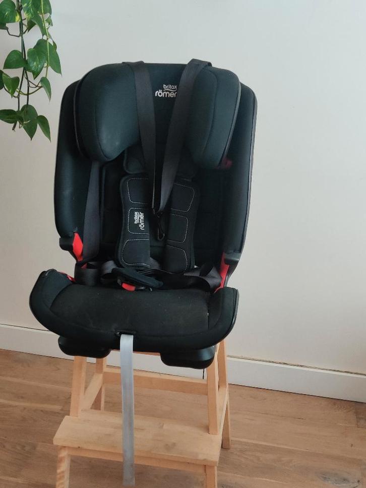 Autostoel Britax Römer Advansafix IV R 1-2-3/9-36 kg, Kinderen en Baby's, Autostoeltjes, Zo goed als nieuw, Romer, 9 t/m 36 kg
