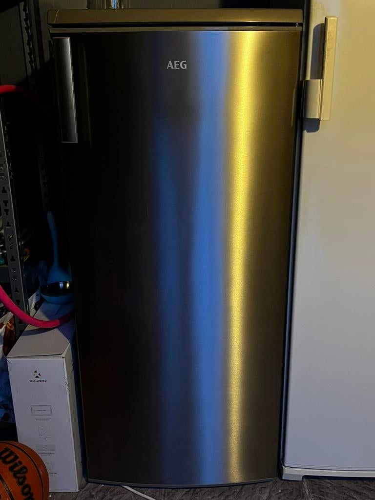 frigo aeg, Enlèvement, Comme neuf