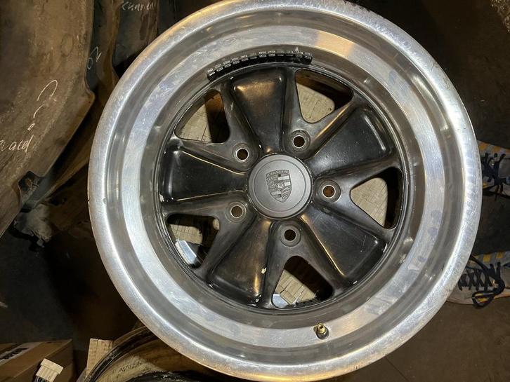 Verbrede Fuchs velgen 8J x 15 en 10jx15, Autos : Pièces & Accessoires, Pneus & Jantes, Jante(s), Véhicule de tourisme, Utilisé