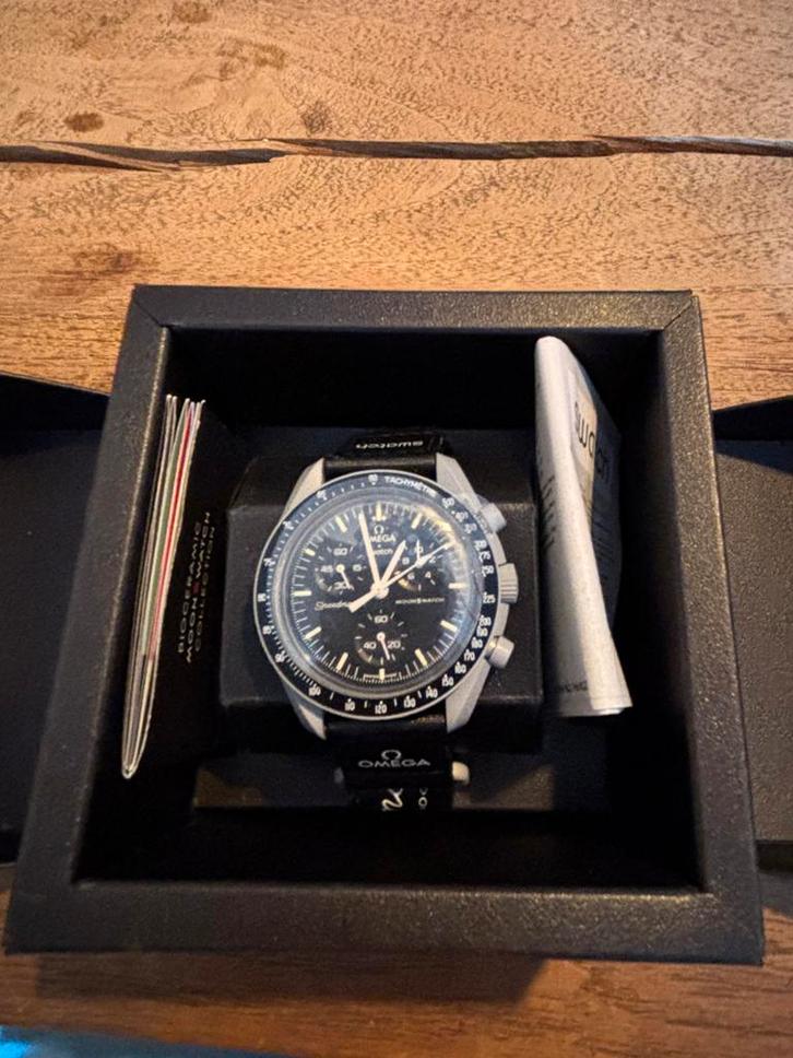 Swatch x Omega MoonSwatch “Mission to the Moon”, Handtassen en Accessoires, Horloges | Heren, Zo goed als nieuw, Omega, Ophalen of Verzenden