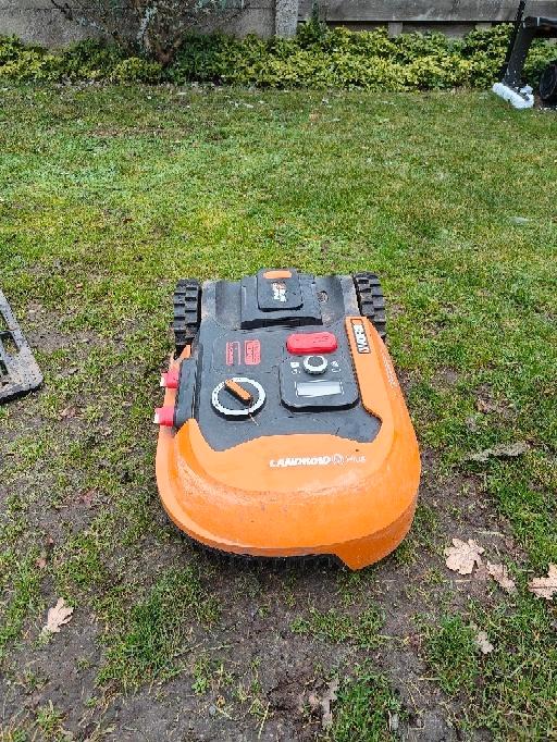 robotmaaier Landroid wre165E, Tuin en Terras, Robotmaaiers, Gebruikt, Minder dan 20 cm, Met regensensor, Bestuurbaar via app, Ophalen