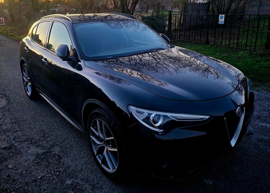Alfa Romeo stelvio 2,2jtdm, Autos, Alfa Romeo, Particulier, Achat, Caméra, Stelvio