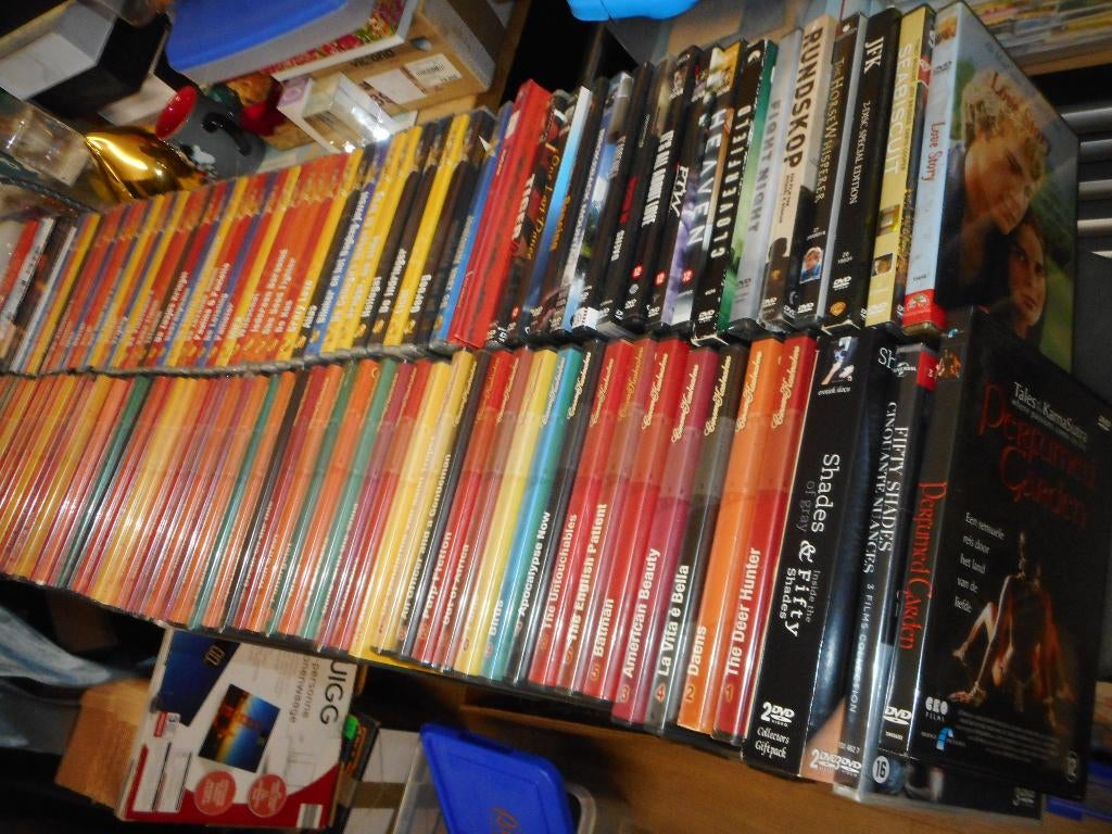 133 dvd nederlands en engels talig, CD & DVD, Vinyles | Néerlandophone, Enlèvement ou Envoi, Comme neuf, Autres genres