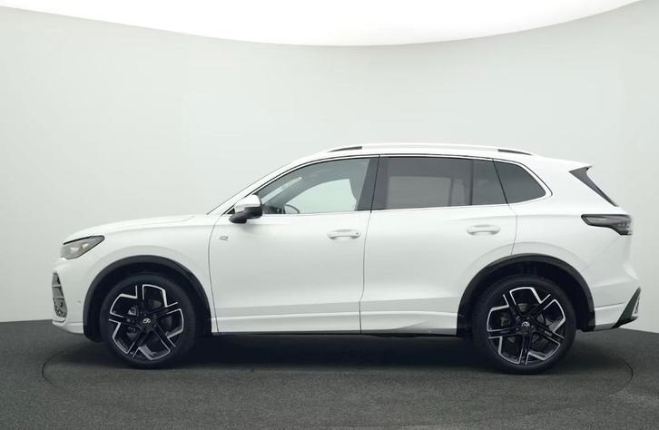 NEW MODEL TIGUAN MHEV 150PK R-EDITION NAV/TREKH/EASY/5J-25%, Autos, Volkswagen, Entreprise, Achat, Tiguan, ABS, Caméra de recul