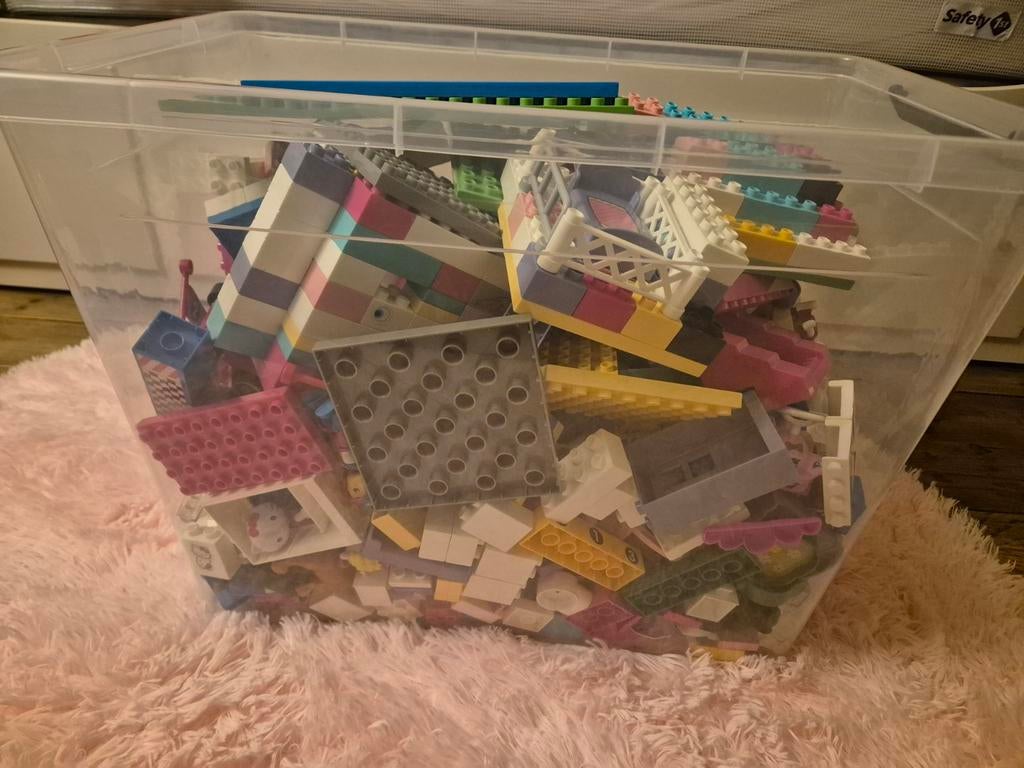 Blokken hallo kitty, Kinderen en Baby's, Kinderkleding | Schoenen en Sokken, Ophalen