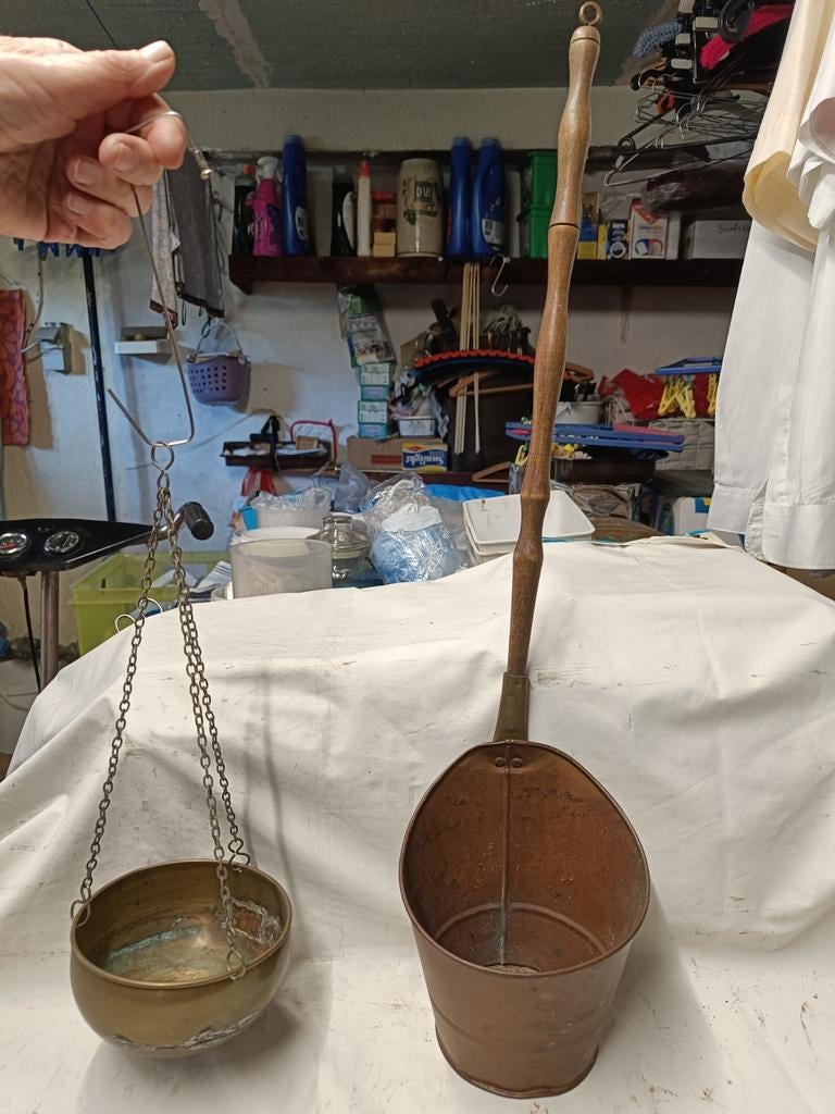 Koper emmertje met steel voor putjes leeg te scheppen en blo, Ophalen, Koper