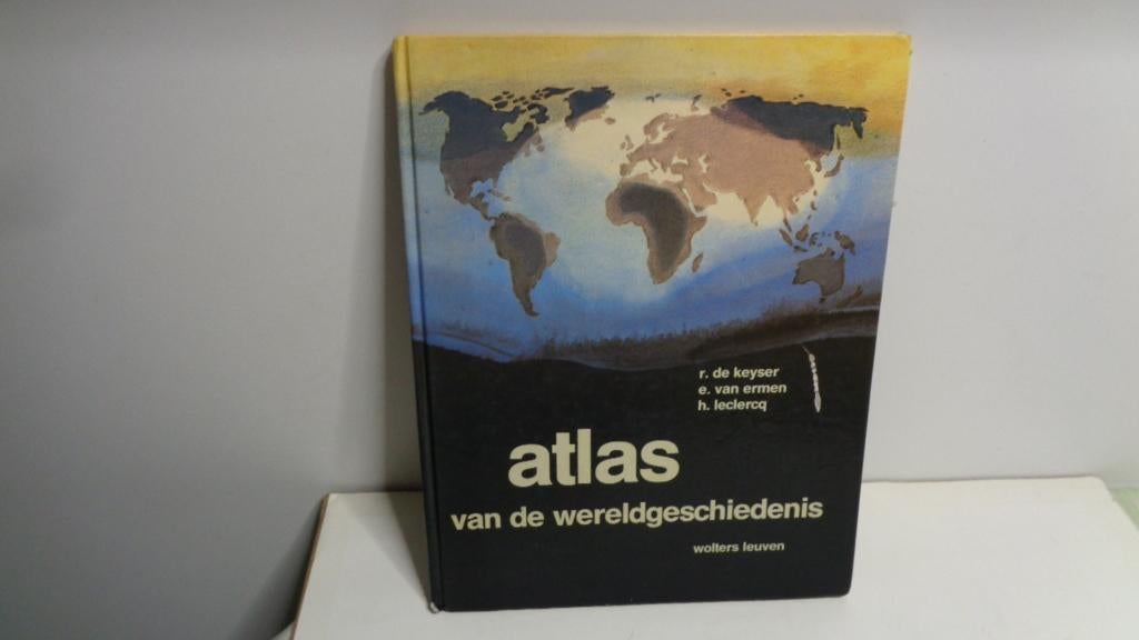 atlas van de wereld geschiedenis, Ophalen of Verzenden, Zo goed als nieuw