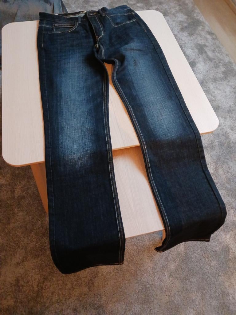 Jeansbroek merk JBC net als nieuw te koop. M 31-36, Kleding | Heren, Broeken en Pantalons, Ophalen