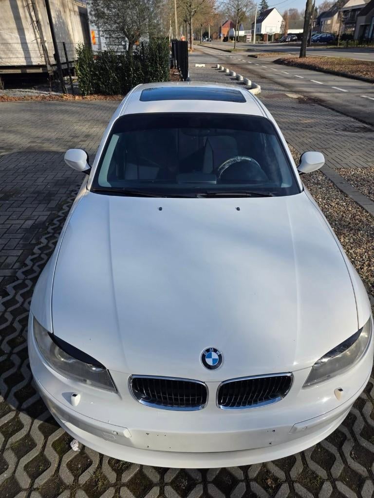BMW 118d DIESEL AUTOMAAT/2011/FULL OPITE/TOP STAAT, Autos, Bluetooth, Euro 5, 143 kW, Entreprise