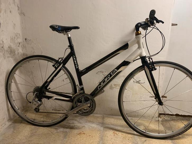 Te koop damesfiets voor recreatie,semi carbon topkwalitijd, Fietsen en Brommers, Fietsen | Dames | Sportfietsen en Toerfietsen