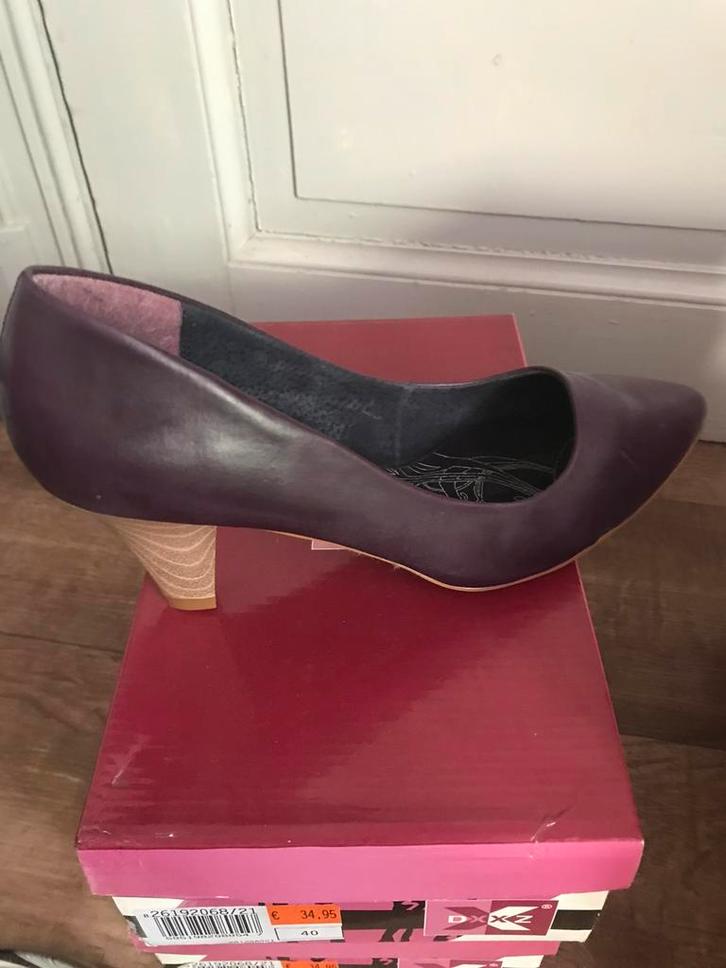 Escarpins DXXZ, Kleding | Dames, Schoenen, Nieuw, Pumps, Bruin, Ophalen of Verzenden